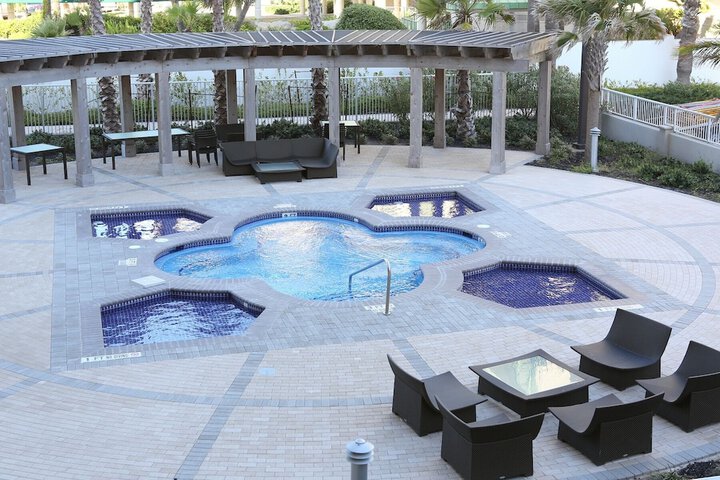Pool 5 of 34