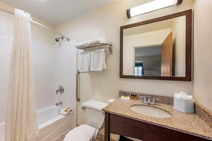 Best Western Plus Eagle / Vail Airport