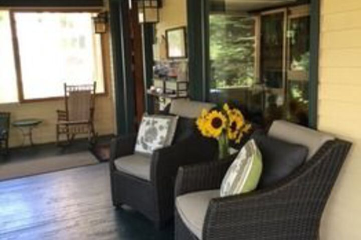 The Oxford House Inn
