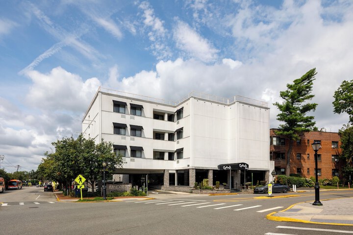 The Andrew Hotel