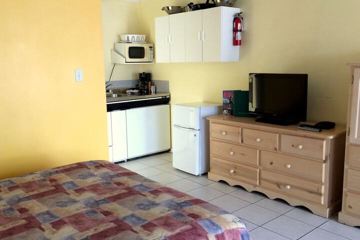 Room 16 of 25