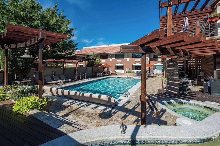 Pool 4 of 78
