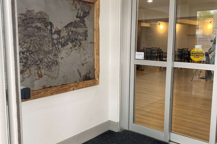 Hotel Interior 11 of 41
