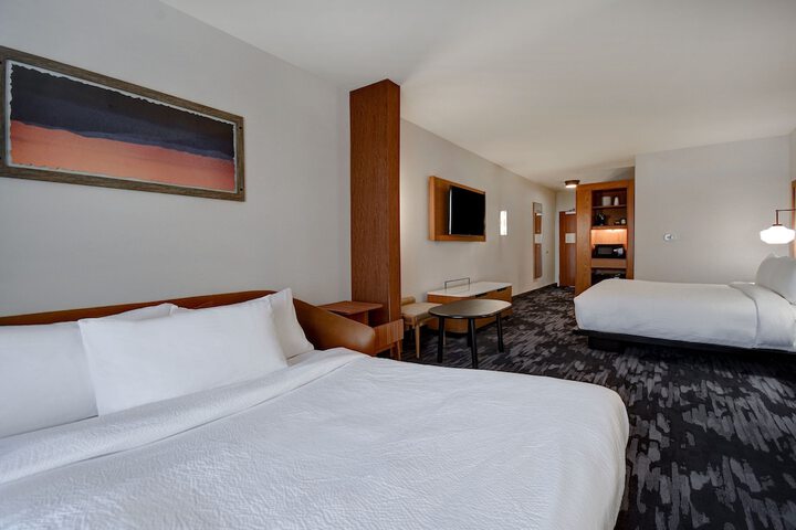 Fairfield Inn & Suites by Marriott Grand Rapids Wyoming