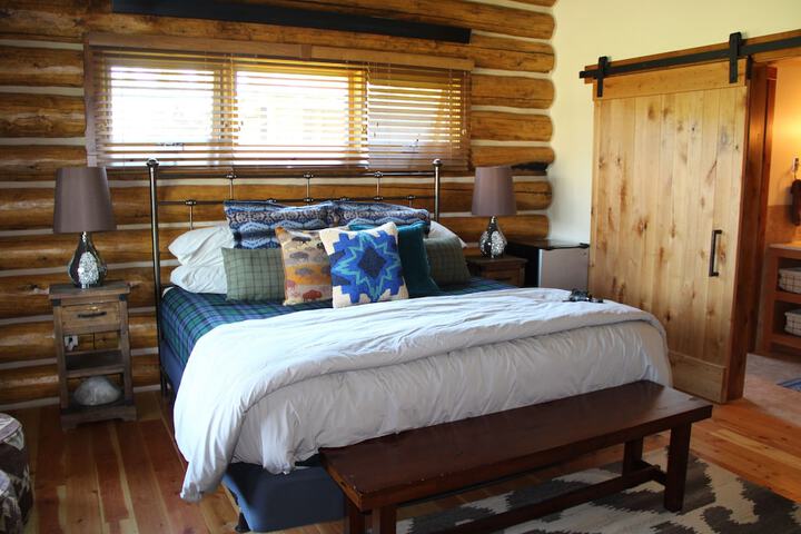 Room 21 of 48