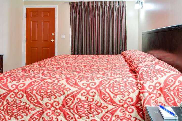 Room 29 of 82