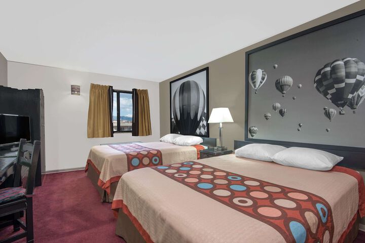 Room 33 of 45
