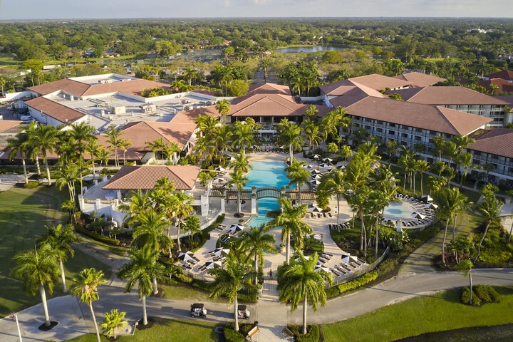 Hotel 2 of 116