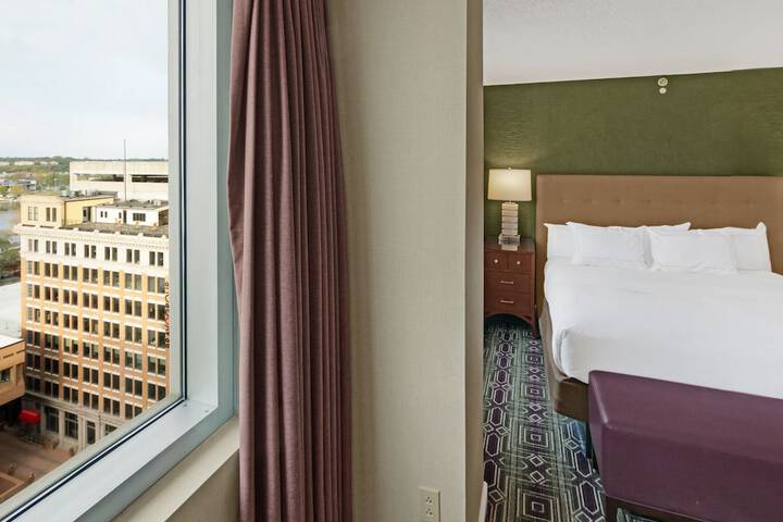 Hilton Harrisburg