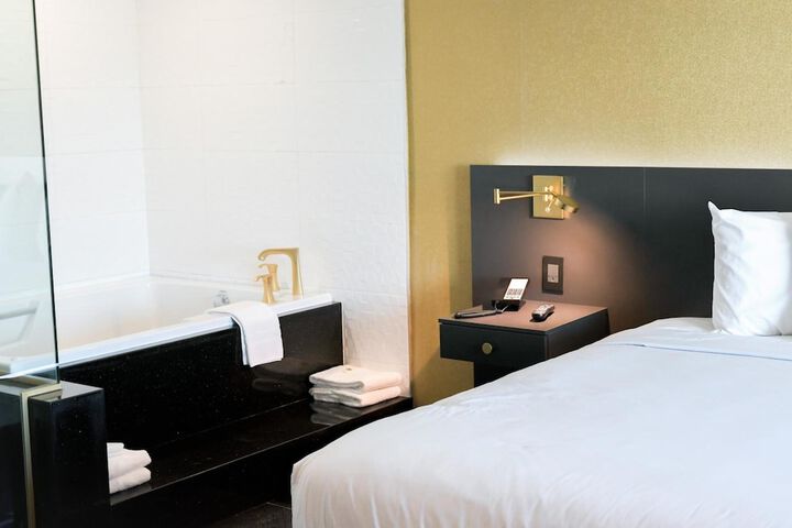 Room 19 of 31