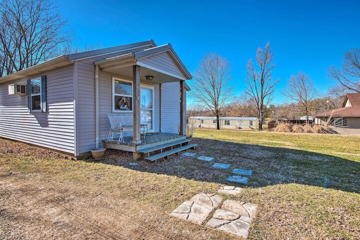 the Brewer Guesthouse Tiny Home w / Patio & Yard!