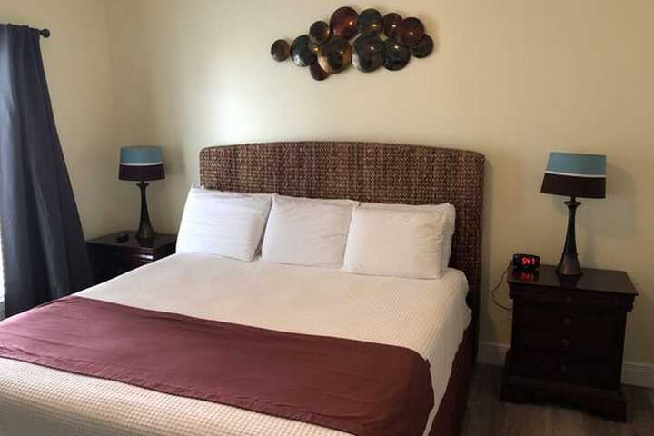 Beachgate CondoSuites and Oceanfront Resort