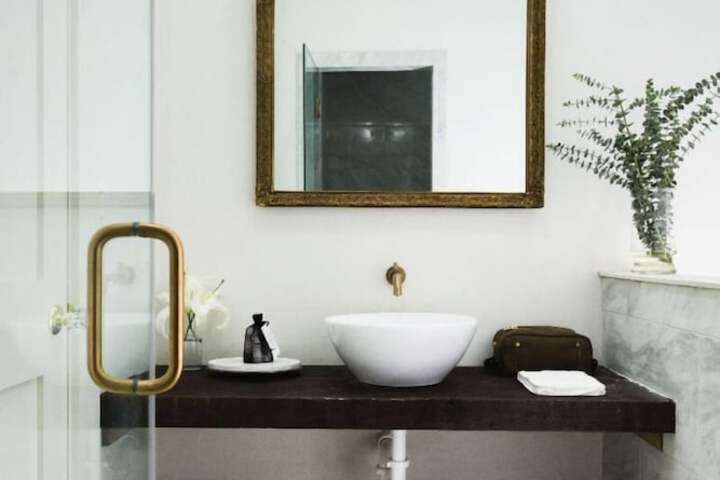 GunRunner Boutique Hotel