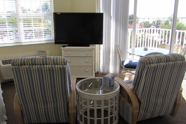 Edison Beach House