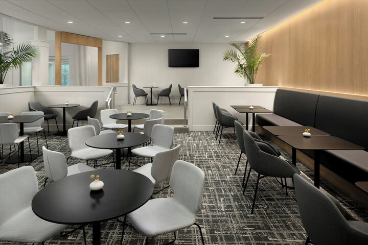 AC Hotel by Marriott Portland Lake Oswego