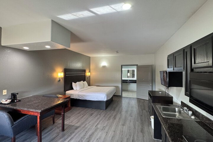 Room 19 of 72