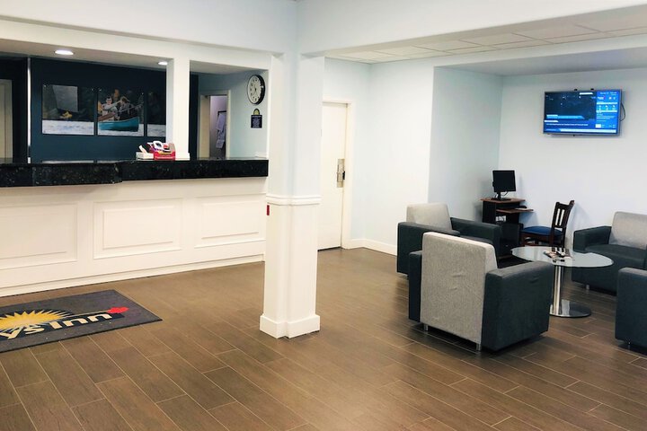 Business Center 22 of 22