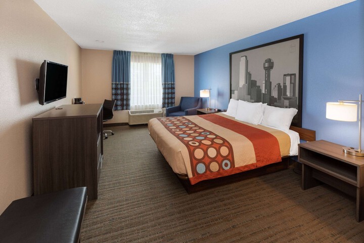 Super 8 by Wyndham Garland / Rowlett/East Dallas Area