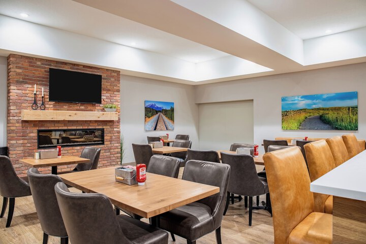 Canalta Hotel Cochrane