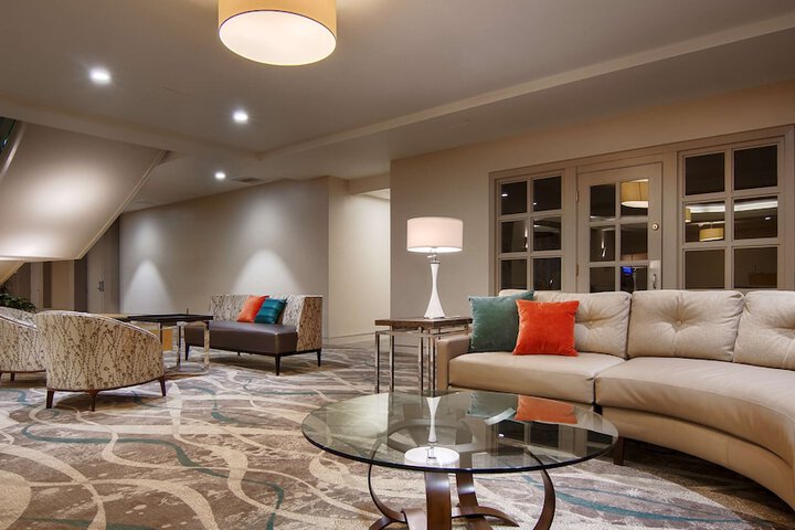 Hotel Interior 11 of 40