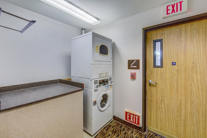 Motel 6 Sutherlin OR