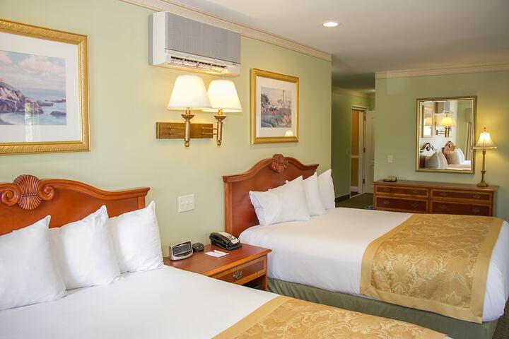 Room 11 of 25