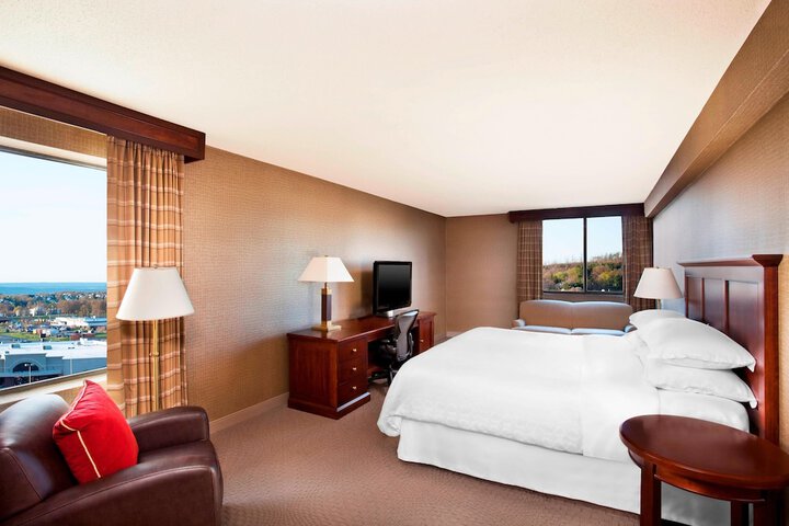 Room 11 of 41
