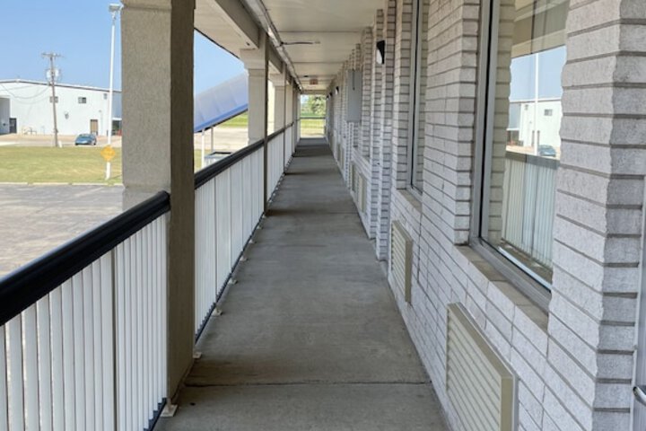 Days Inn by Wyndham Salina South