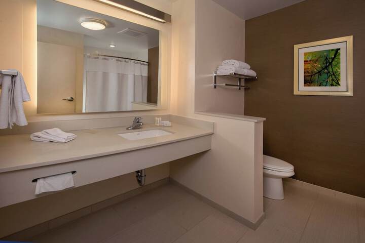 Fairfield Inn and Suites by Marriott Washington