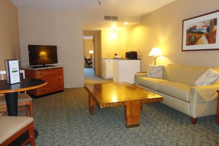 Room 5 of 15