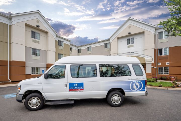 Candlewood Suites Windsor Locks Bradley Arpt by IHG