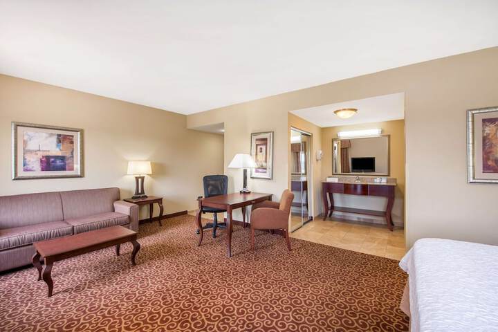 Room 29 of 45