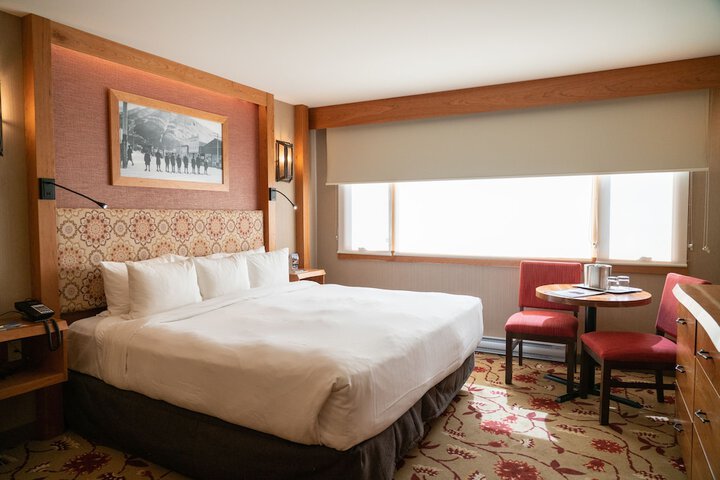 Room 30 of 72