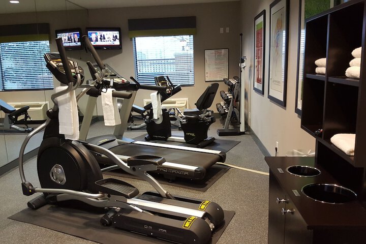 Holiday Inn Express Hotel & Suites Pearland by IHG