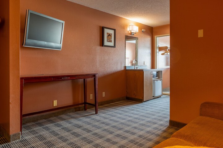 Room 36 of 67