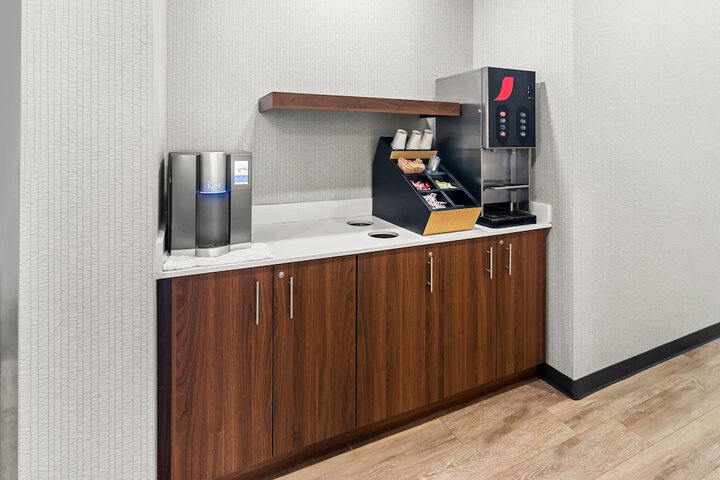 Park Inn by Radisson Kelowna