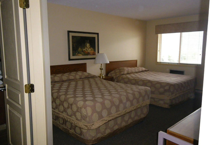 SELKIRK INN