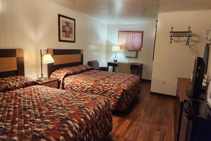 Room 18 of 21