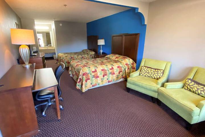 Room 13 of 20