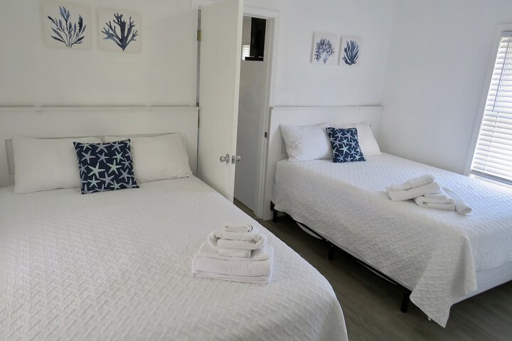 Room 35 of 104