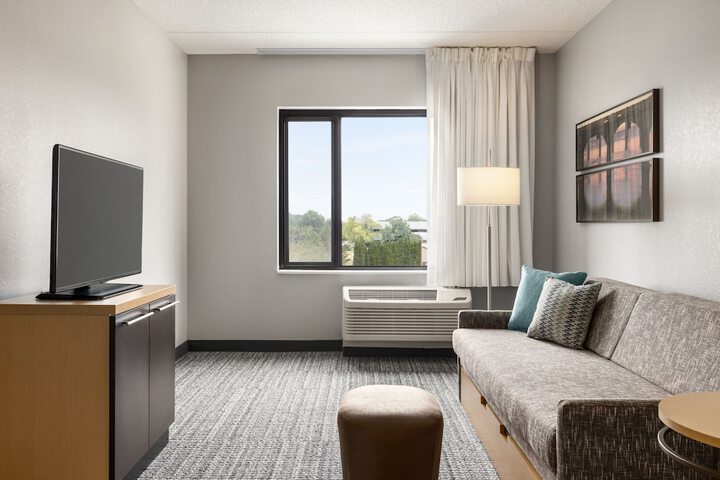 Towneplace Suites by Marriott Harrisburg West / Mechanicsburg