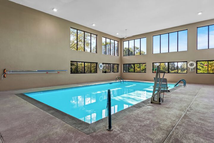 Spark by Hilton Bardstown