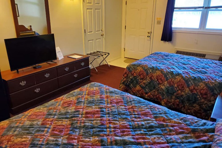 Room 37 of 63