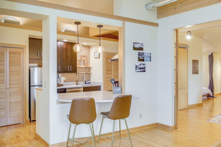 Custom Harborside Loft in the Heart of Ketchikan