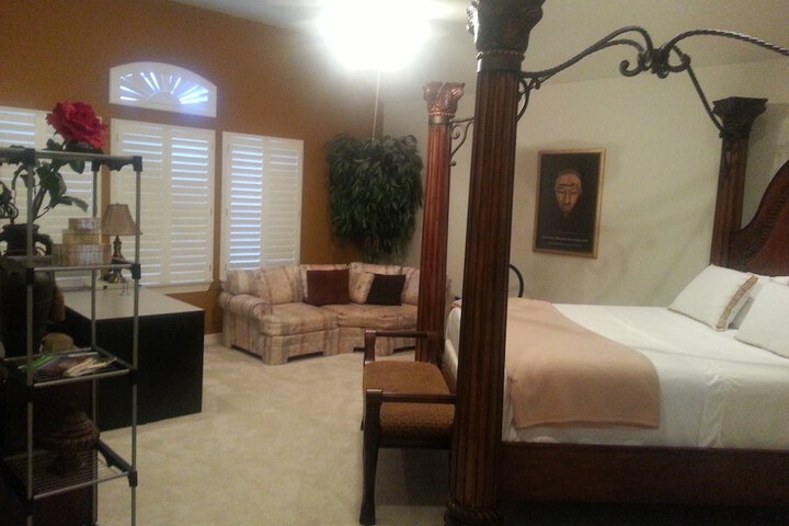 Room 26 of 41