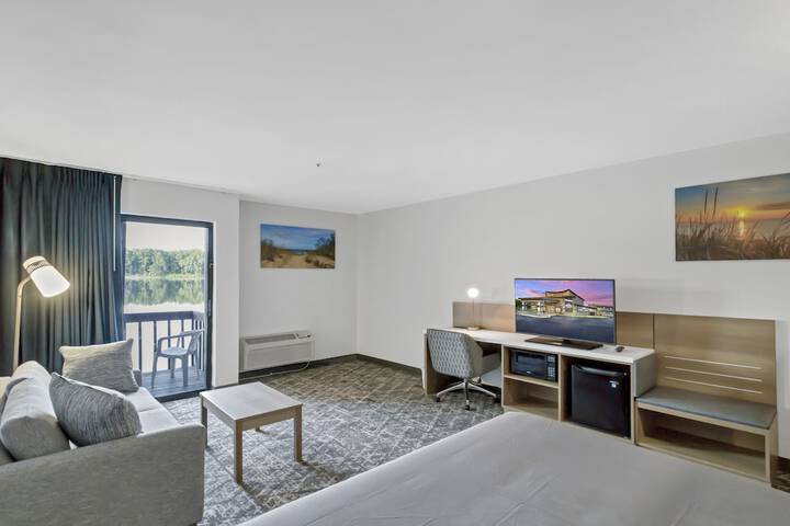 Room 26 of 29