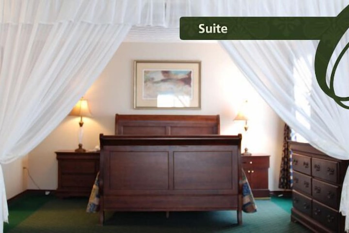 Room 6 of 30
