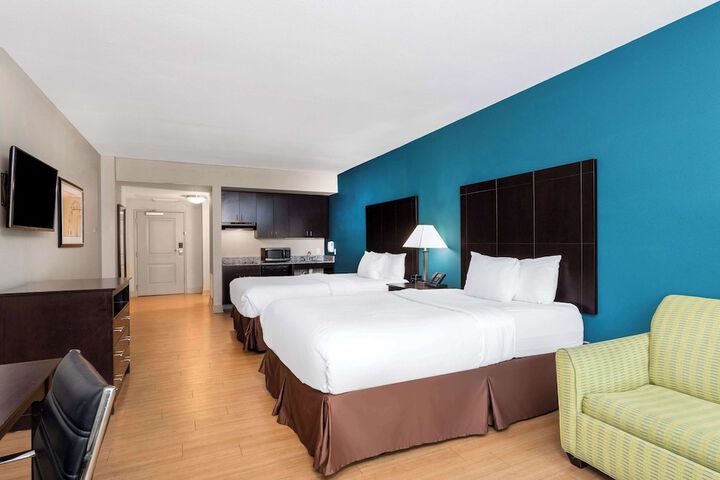 Room 18 of 41