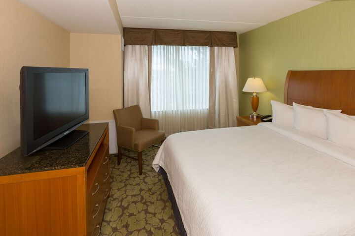 Room 17 of 30