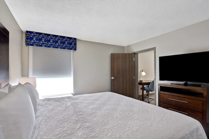 Hampton Inn Greenwood